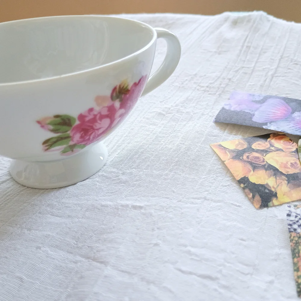 🌹 ROSETTE CORE 🌹 VTG squatty white porcelain Japanese teacup, Coquette Style